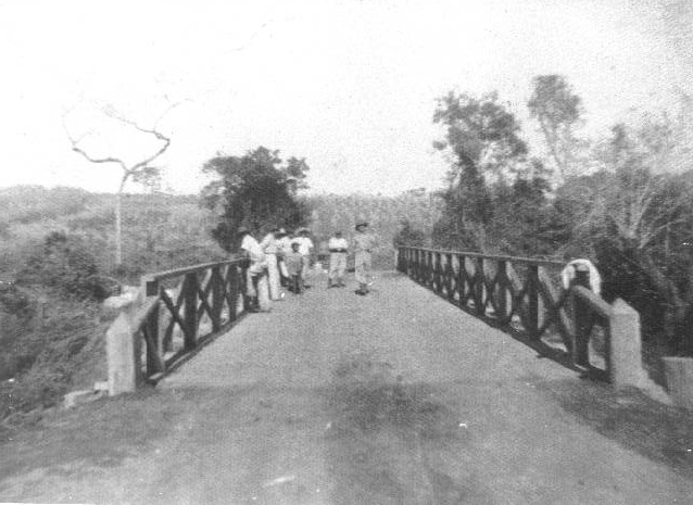 Ponte_do_Rio_Santo_Anastacio_1949.jpg