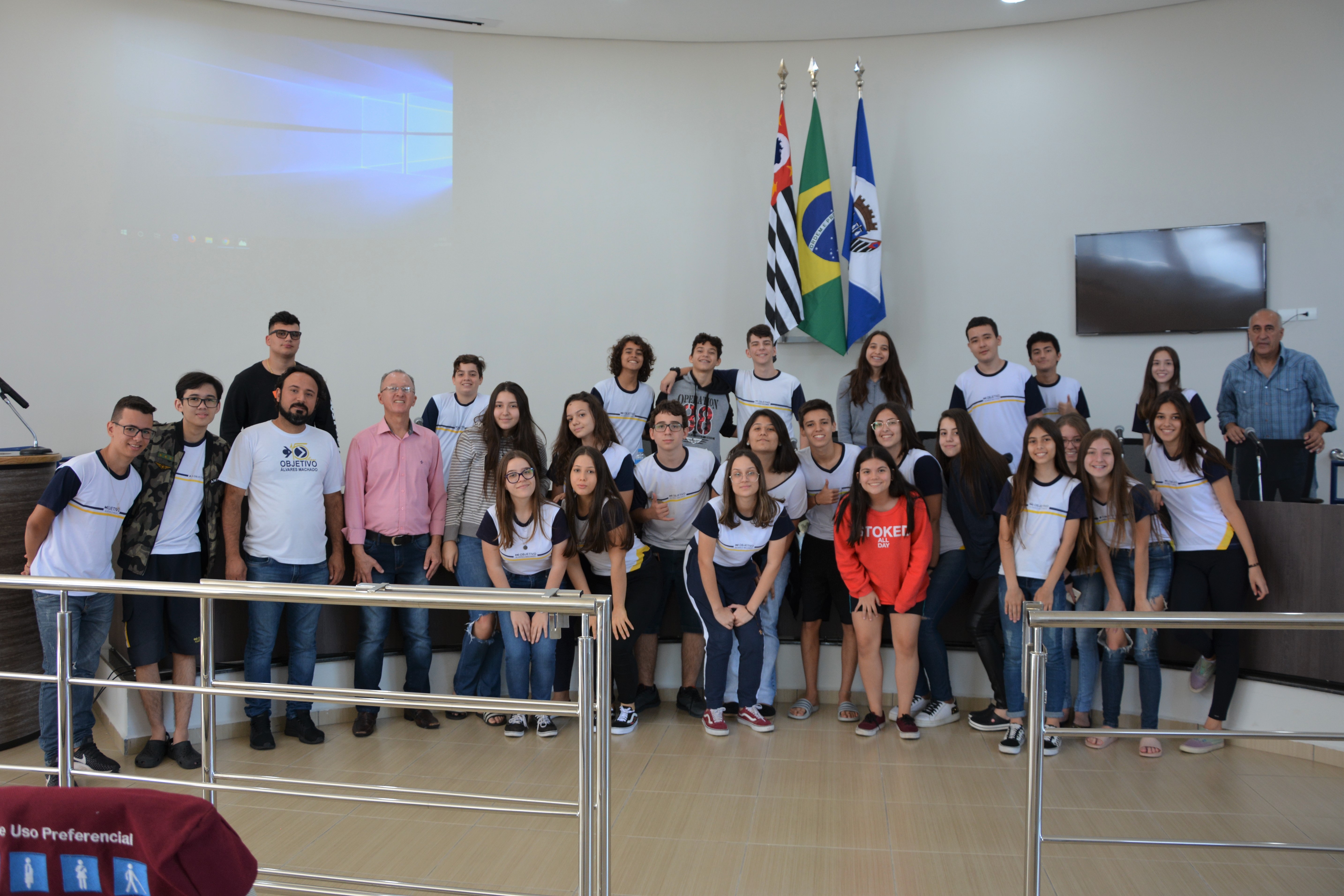 Colégio Objetivo Gênesis participa da Câmara Mirim Escolar