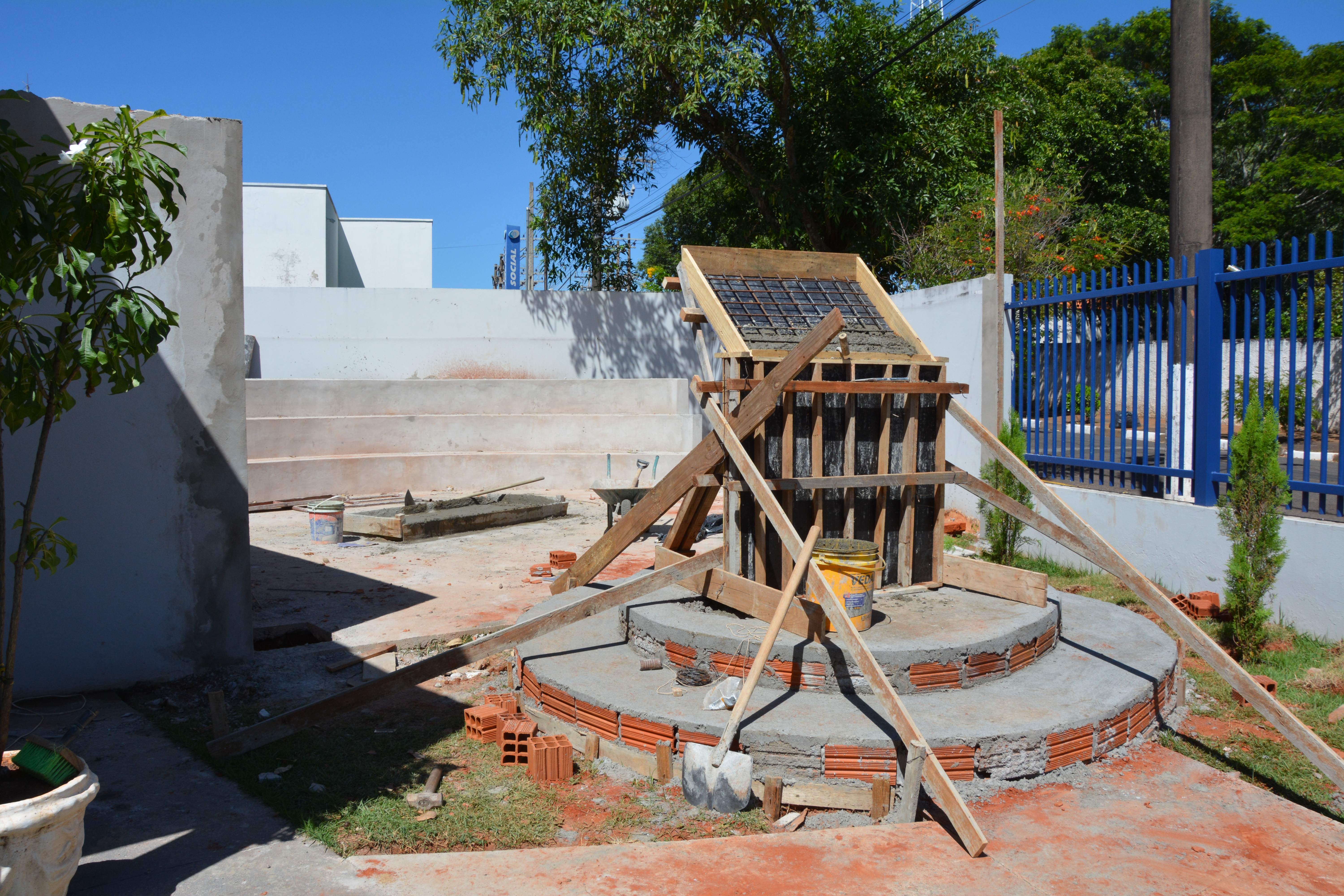 Praça da Bíblia tem previsão de inauguração para o dia 18/03.